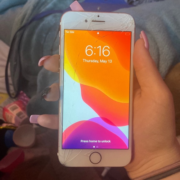 Apple Cell Phones & Accessories Rose Gold Iphone 7 Poshmark